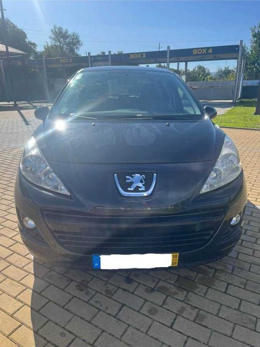 Peugeot 207 1.4 (2010)