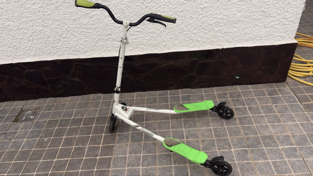 Trotinete Scooter Trike