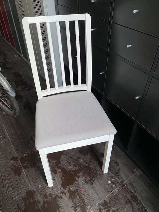 Krzesło Ekedalen, Ikea, białe