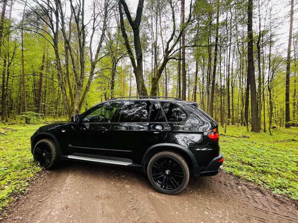 BMW X5 4.8 V8 MPakiet Webasto 7os