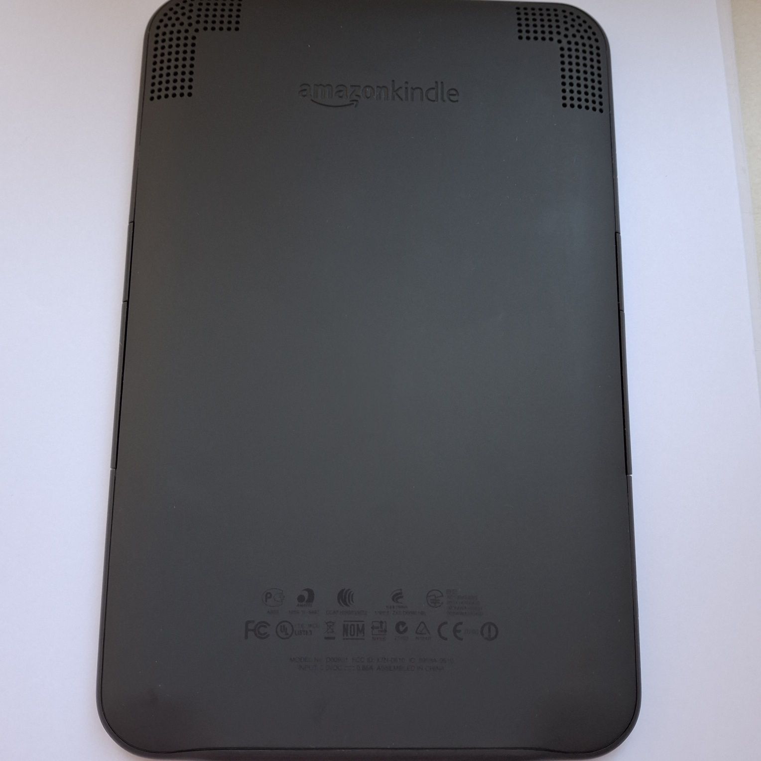 AMAZONkindle, модель D00901, электронная книга