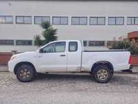 Toyota Hilux D-4D 2.5 4x4 - pick-up | 3 lugares 2 portas c/ IVA dedut.