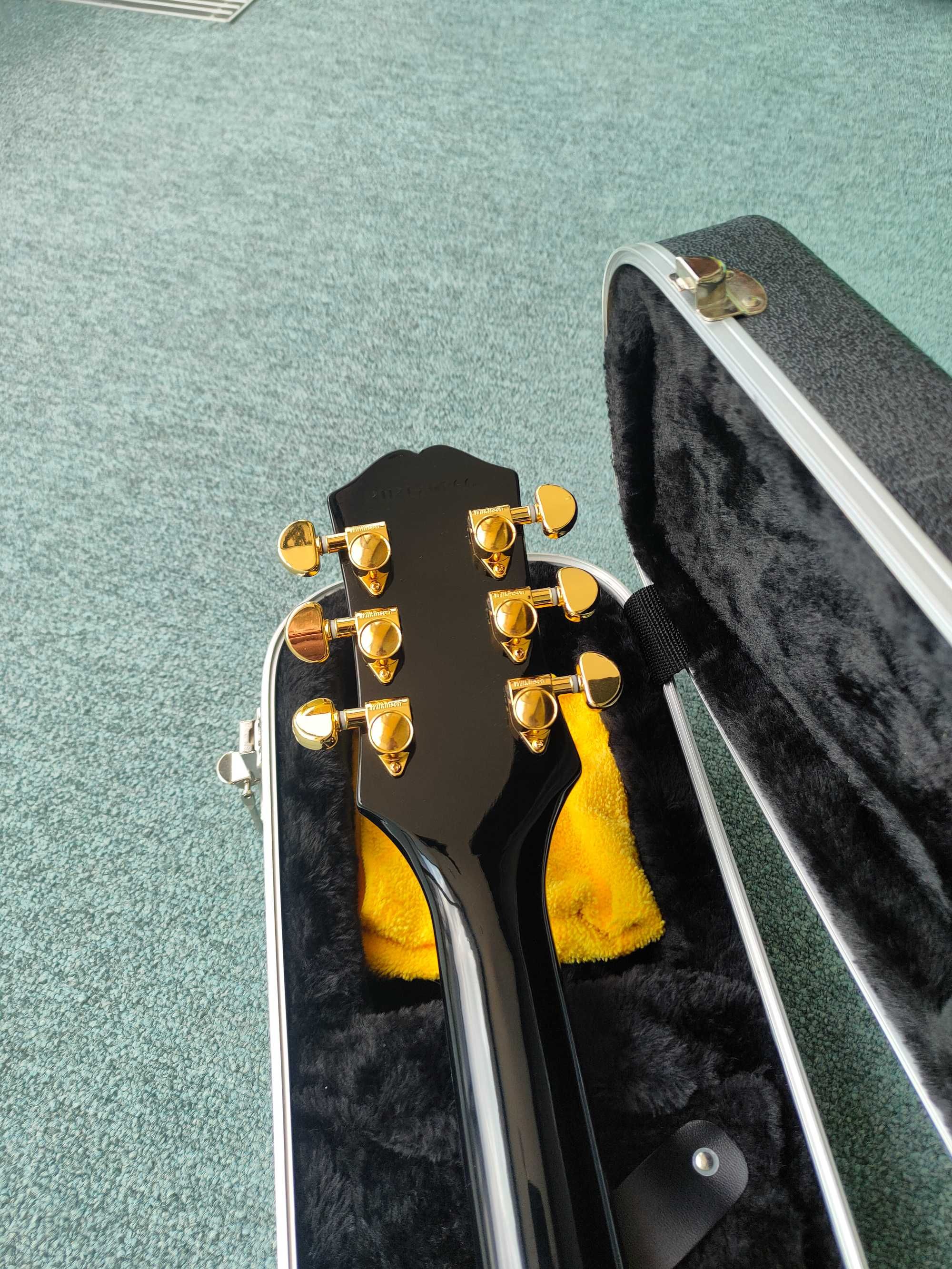 Epiphone Les Paul Custom Ebony Inspired by Gibson 2020 + case