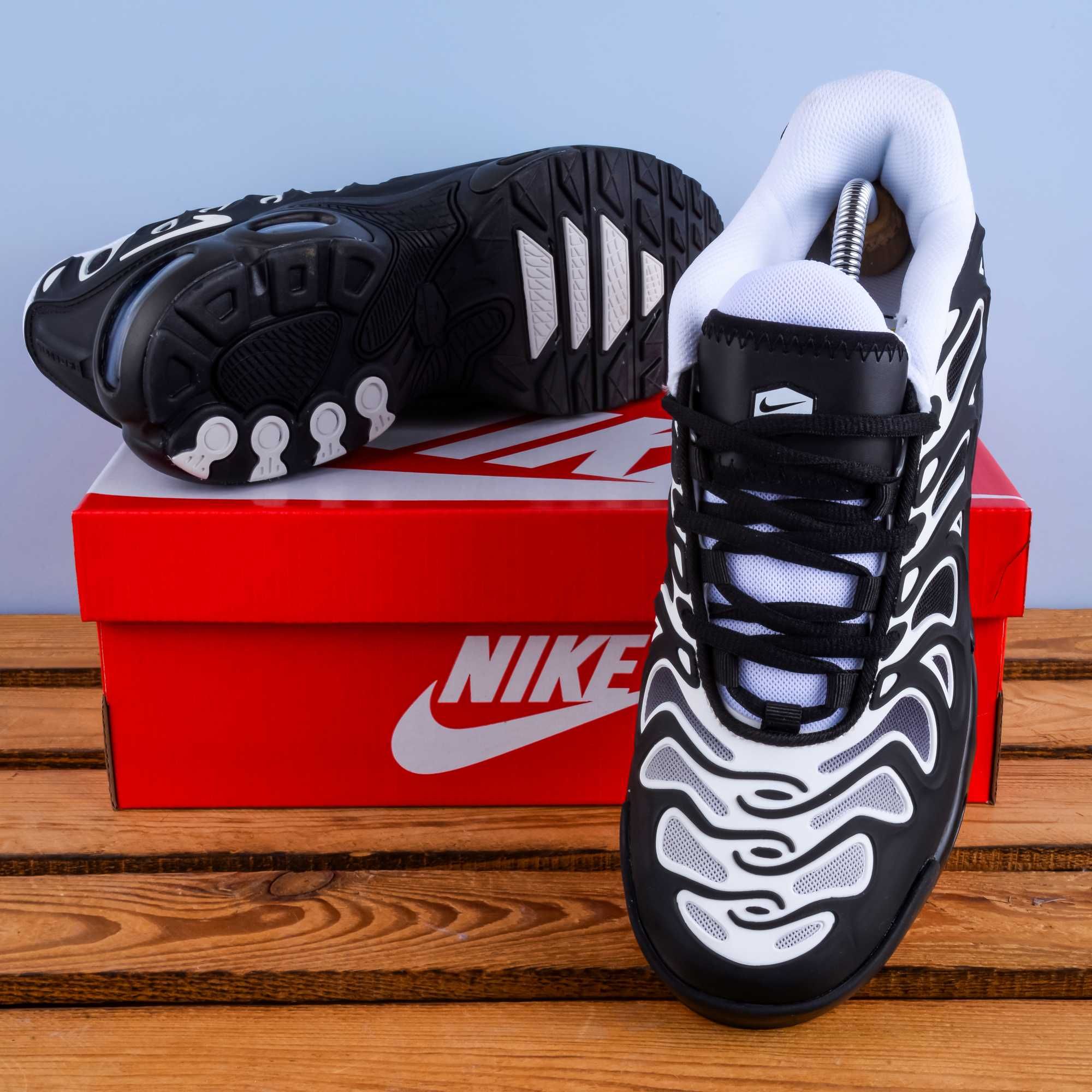 (1747) Чоловічі Кросівки Nike Air Max TN Plus Drift (41-45) найк