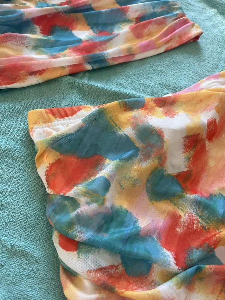 Conjunto saia e top colorido