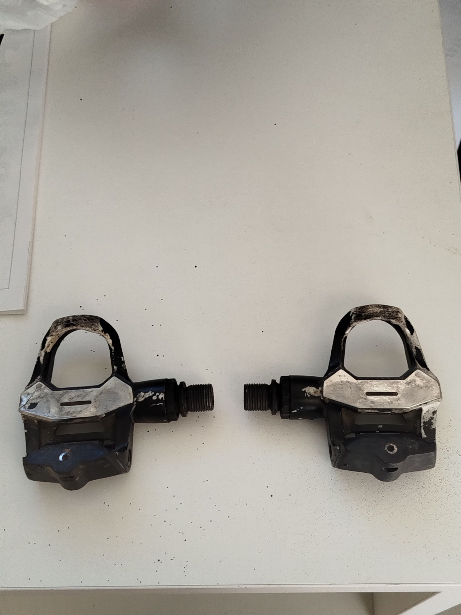 Luvas de ciclismo,encaixe look e sapatilhas com encaixes