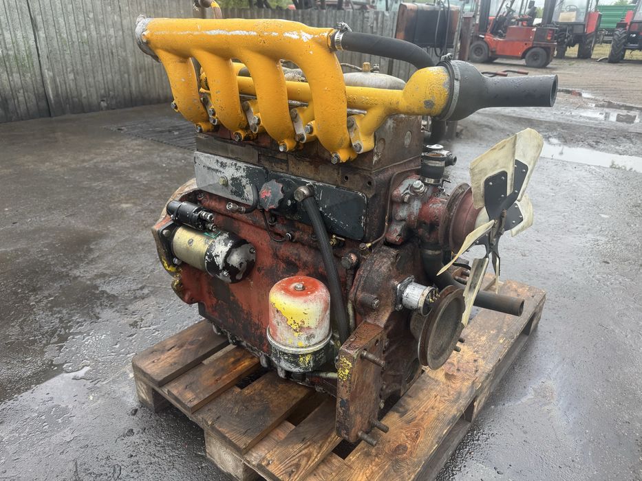 Silnik 4 cylindrowy Ursus Zetor 60 KM 64 KM C-360/7211/6211/5718/6011