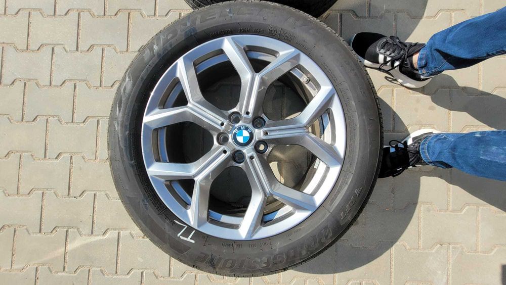 Oryginalne felgi z oponami BMW x3 19 cali