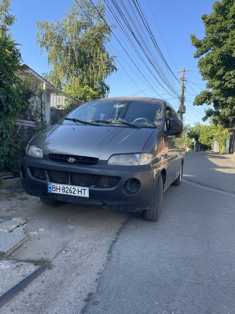 Продам hyundai h1 срочно