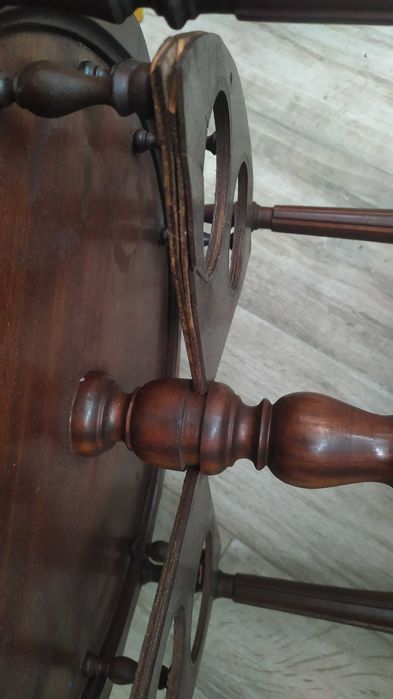 Carrinho de chá com marcas de uso