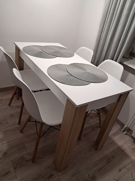 Stół kuchenny z krzesłami stan bardzo dobry!