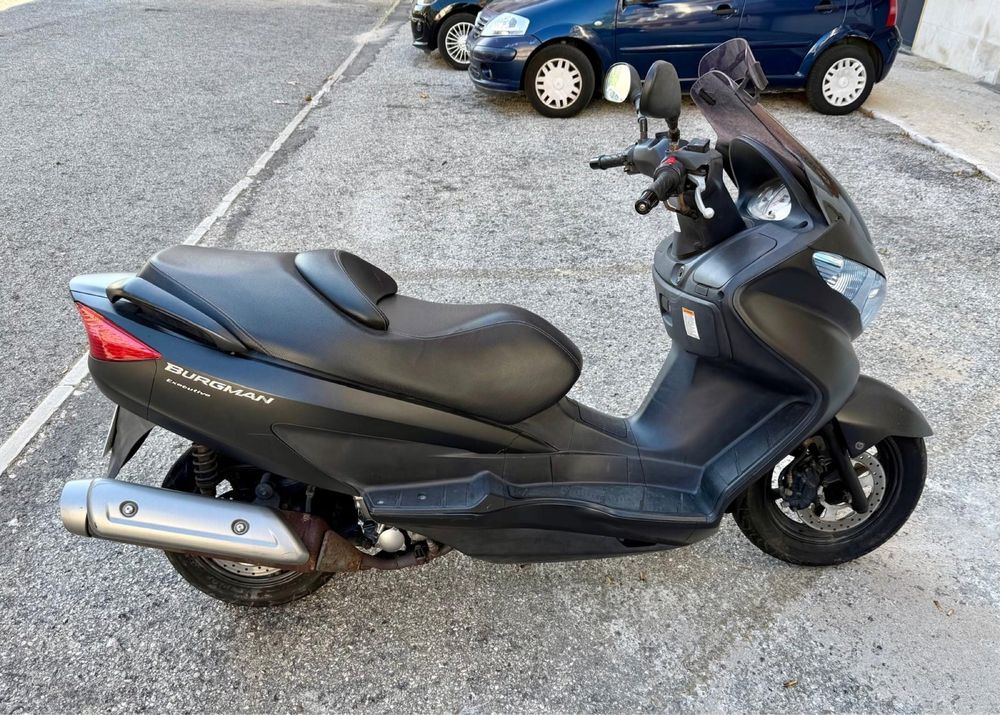 Suzuki Burgman Executive 125cm3