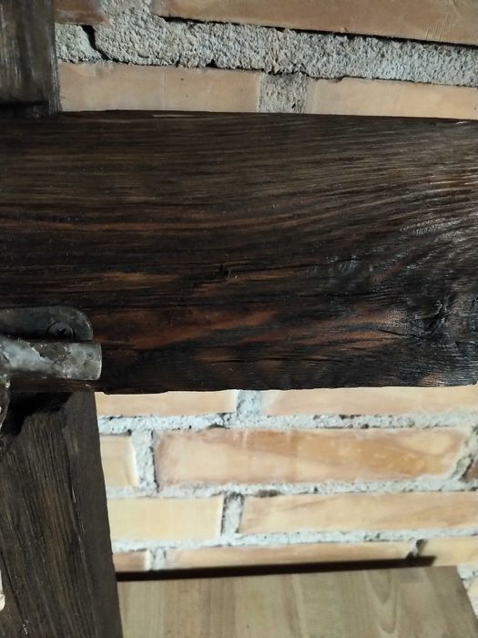 dekoracja w kształcie krzyża