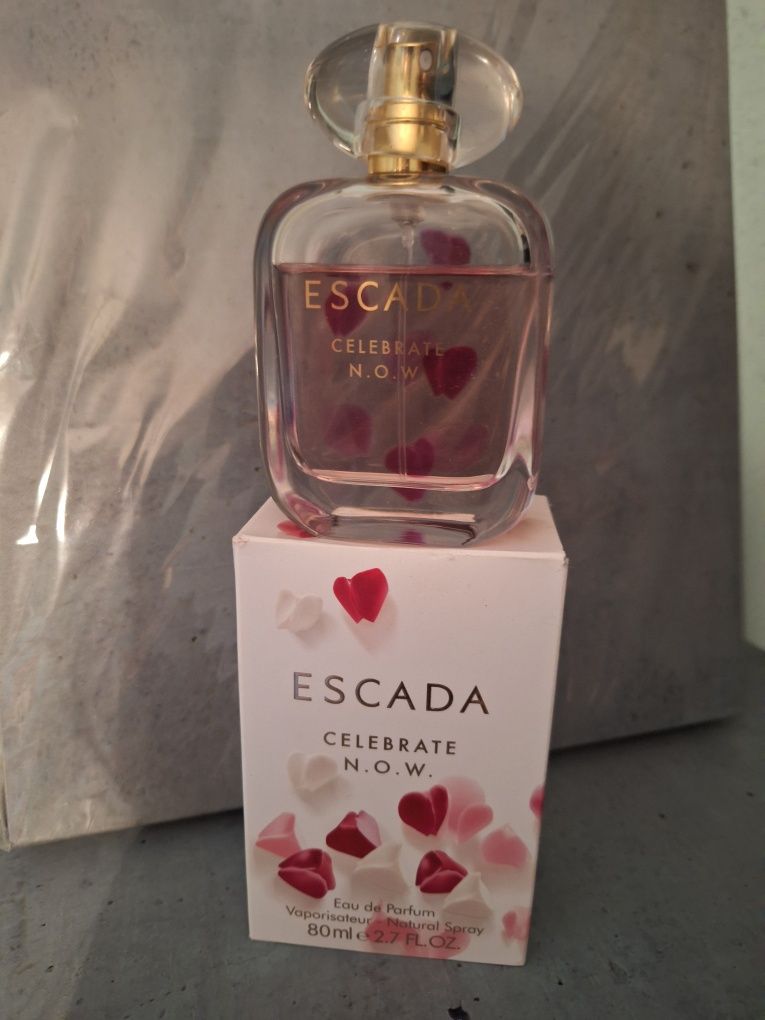 Perfume Escada Celebrate N.O.W., c/portes incl.