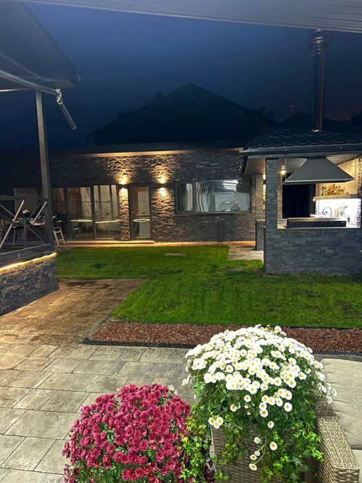 Чайки Продаж будинку 211 кв.м 5 соток