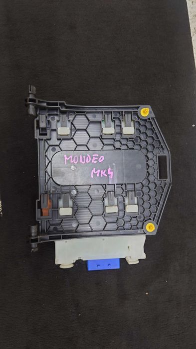 Ford Mondeo IV 4 MK4 Moduł BSI Skrzynka Bezpieczników