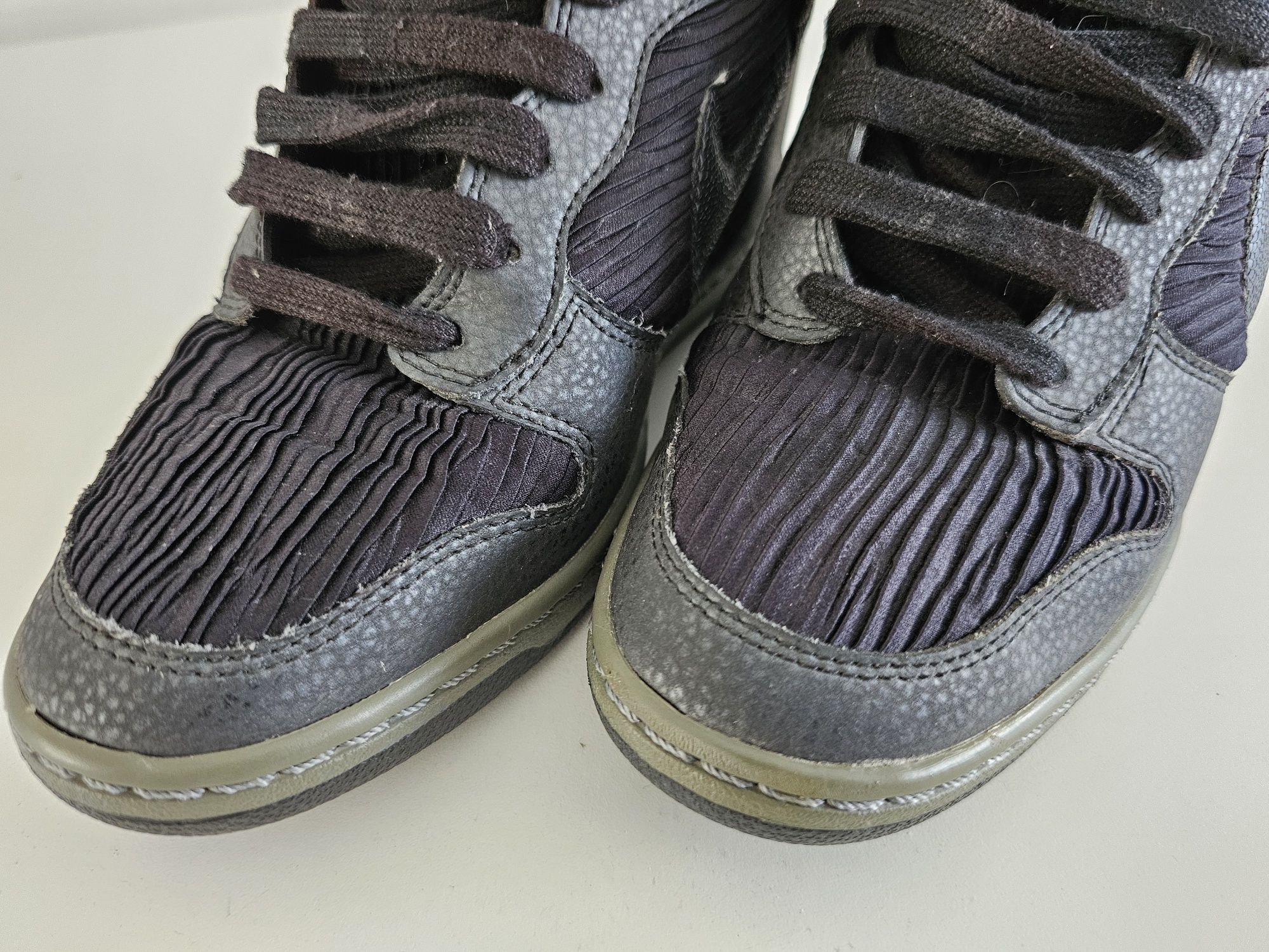 NIKE Dunk Sky Hi czarne marszczone rozmiar 39
