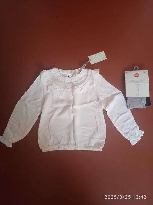 Білосніжна блузка на дівчинку 98р