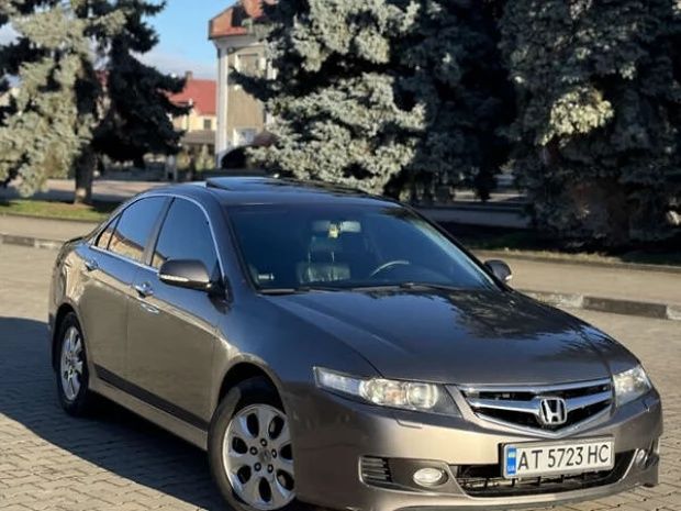 Продаю Хонду Аккорд 2008г.