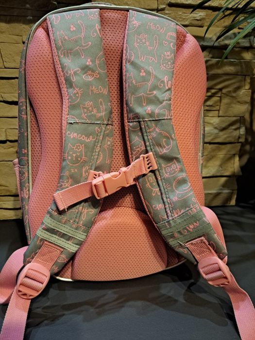 Plecak, tornister z kotkiem Astrabag