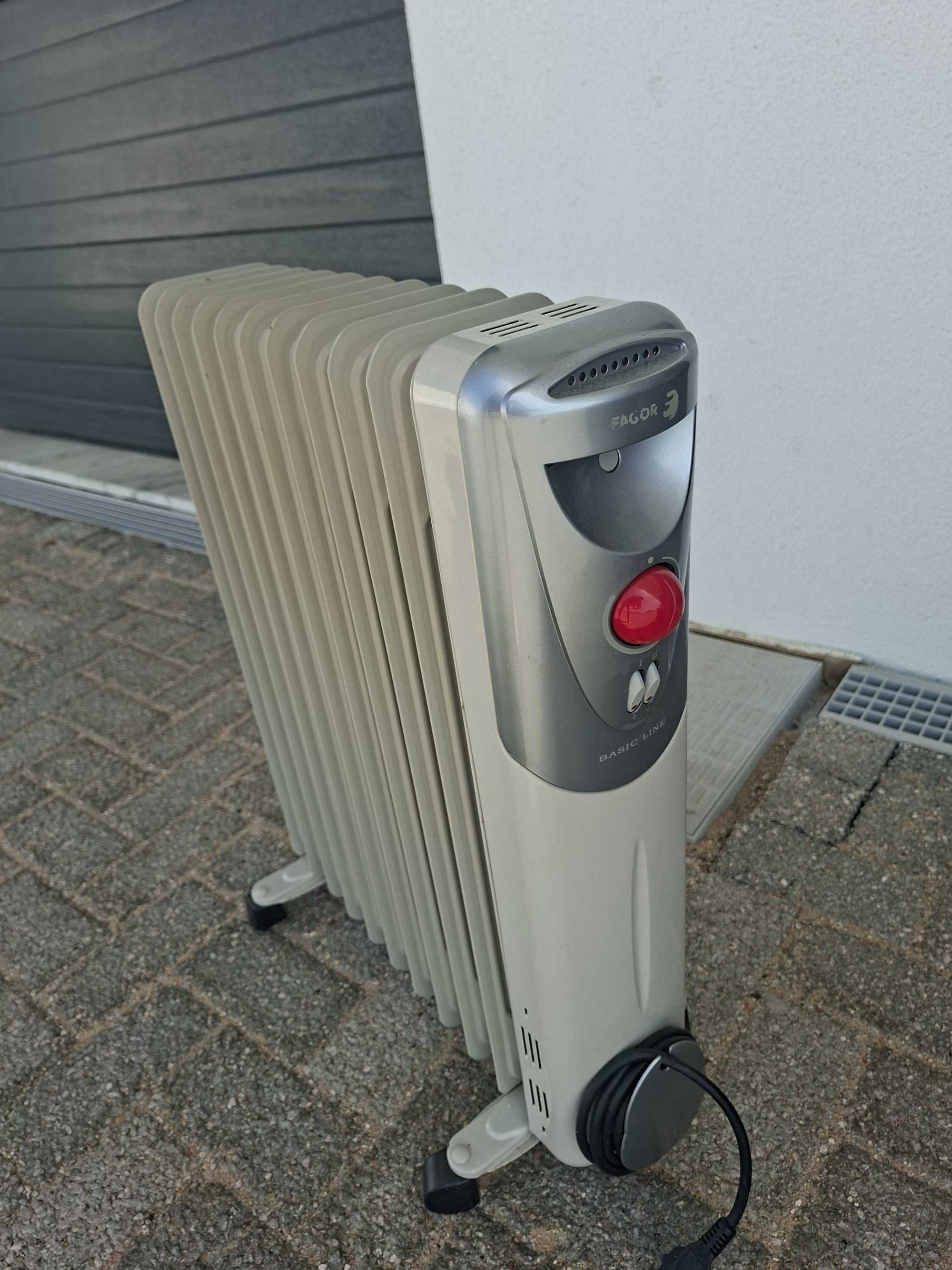 Aquecedor a óleo Fagor RN-2500 – 2500W