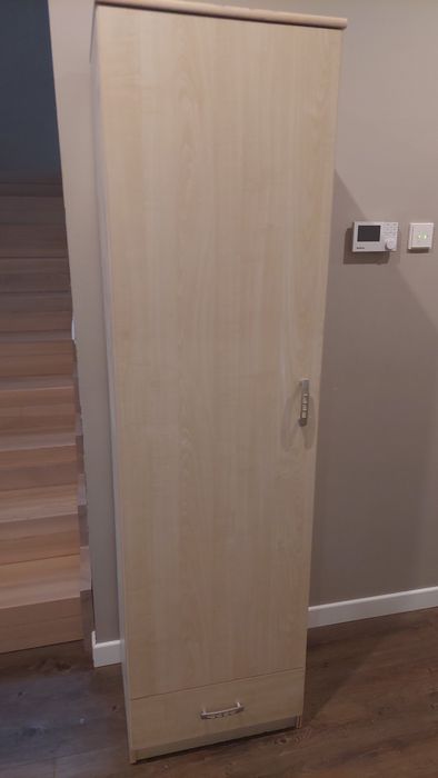 Szafka wysoka z półkami I szufladą