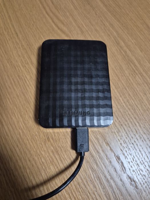 Dysk przenośny Samsung 1TB stan idealny