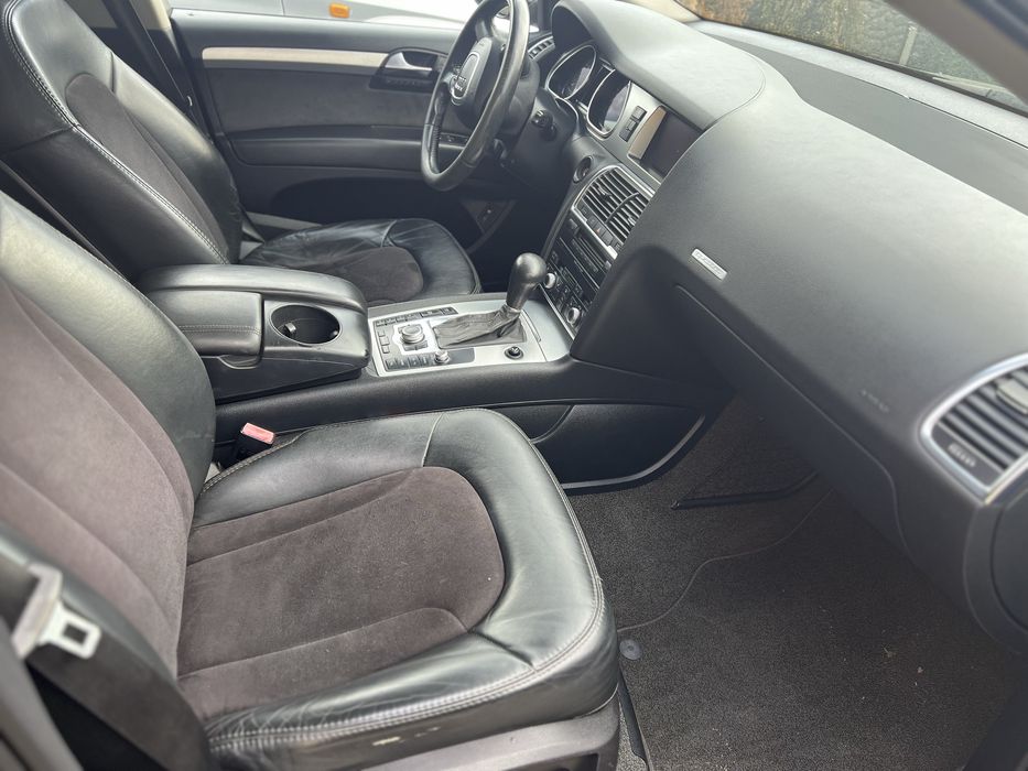 продам автомобіль ауді q7