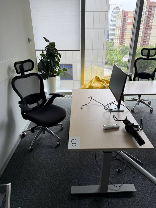 РОЗПРОДАЖ СКЛАДУ МЕБЛІВ, столи, крісла, стільці,тумби, шафи, стелажі