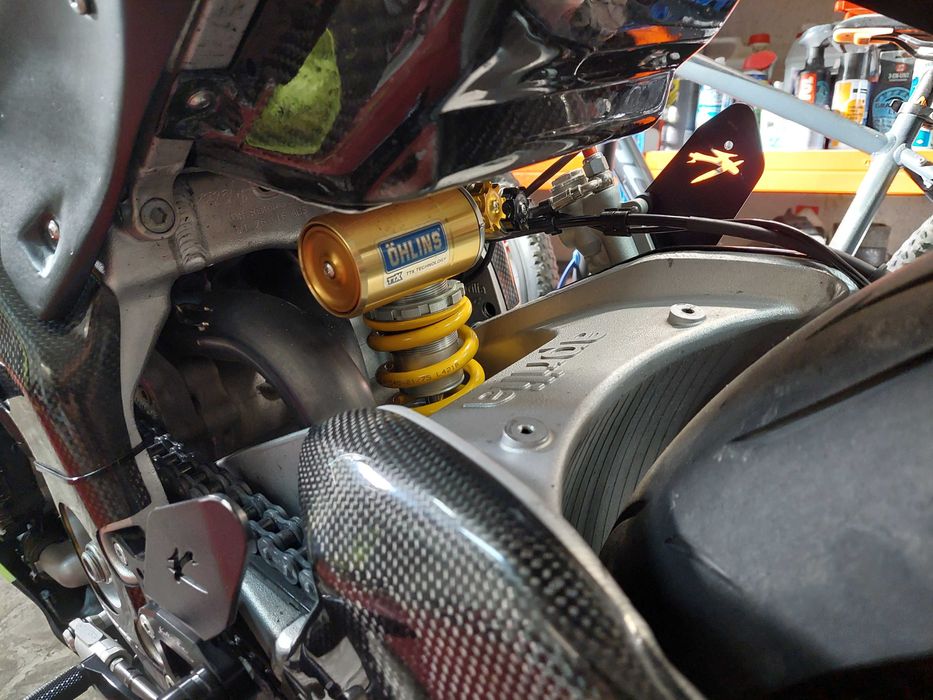 Aprilia RSV4 RF 2017