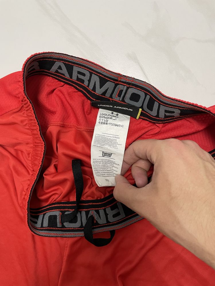 Чоловічі шорти L under armour оригінал