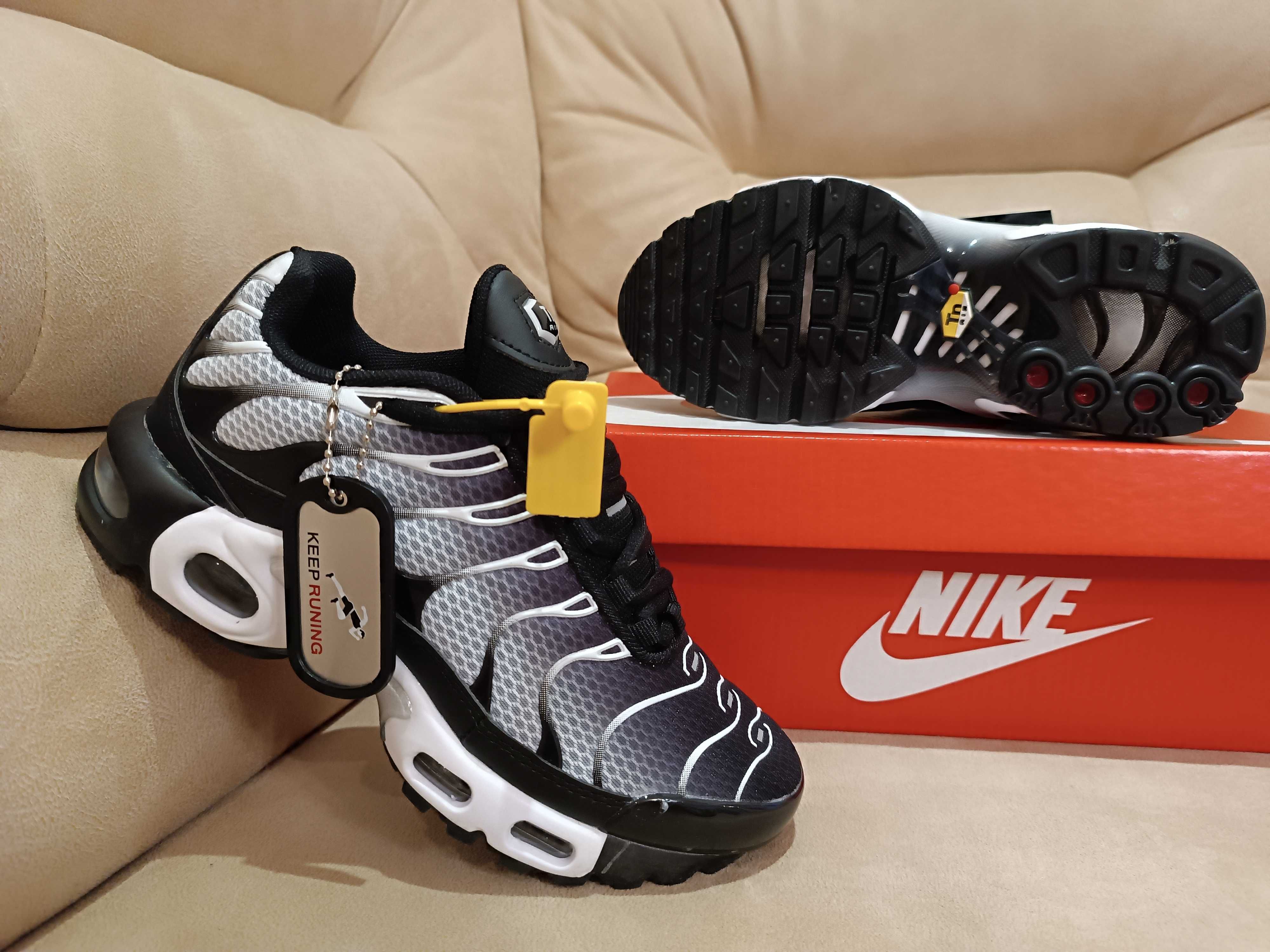 Жіночі кросівки Nike air max 97 TN plus (4 кольори)