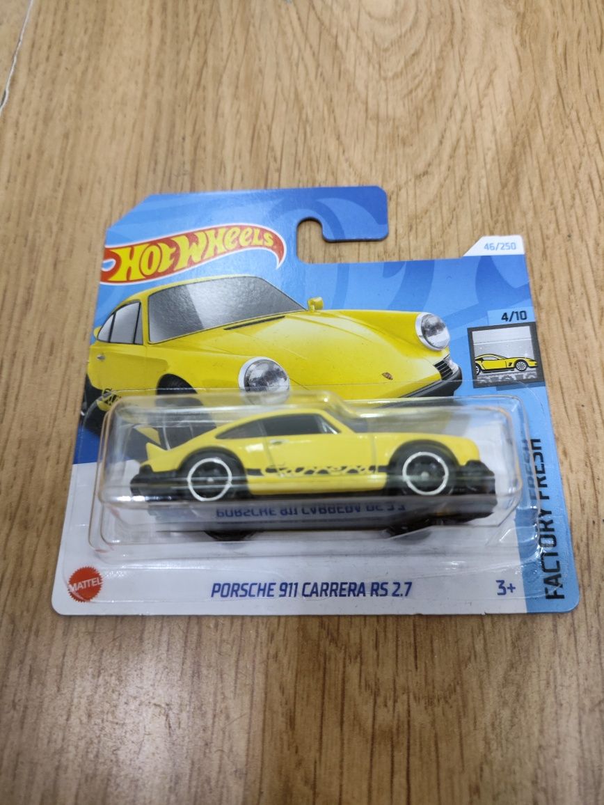 Hot Wheels Porsche 911 Carrera RS 2.7