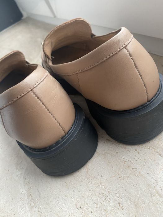 Skórzane buty Ryłko w rozmiarze 37