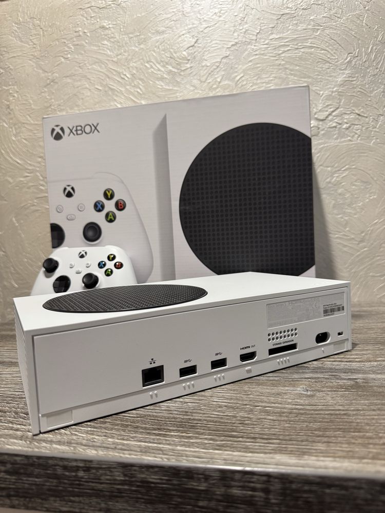 Консоль X BOX Series S 2025 512 Gb 4K новый приставка икс бокс серия С