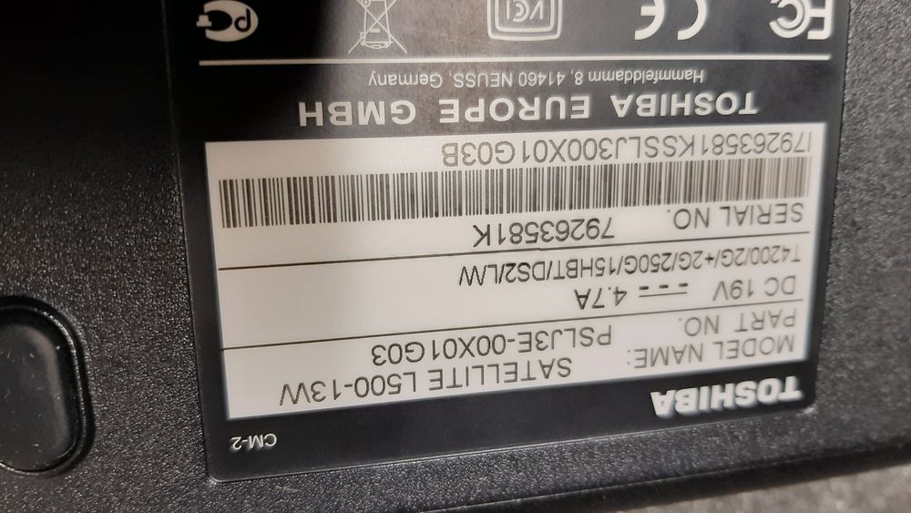 Portátil Toshiba Satellite L500 (avariado)