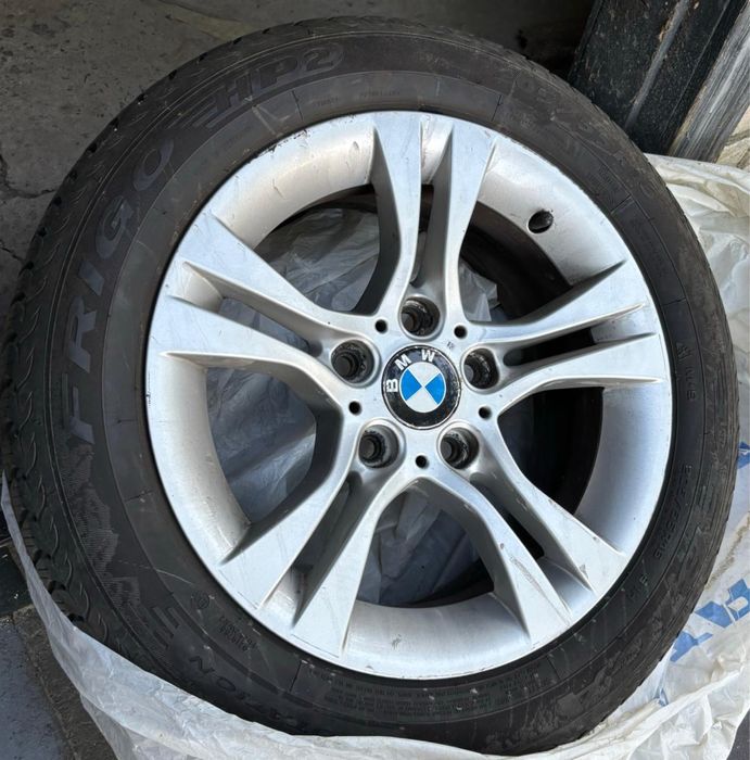 Продам комплект зимових коліс 205/55 r15 на бмв 320 е90