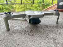 DJI Mini 2 SE Fly More Combo – stan bardzo dobry, pełen zestaw
