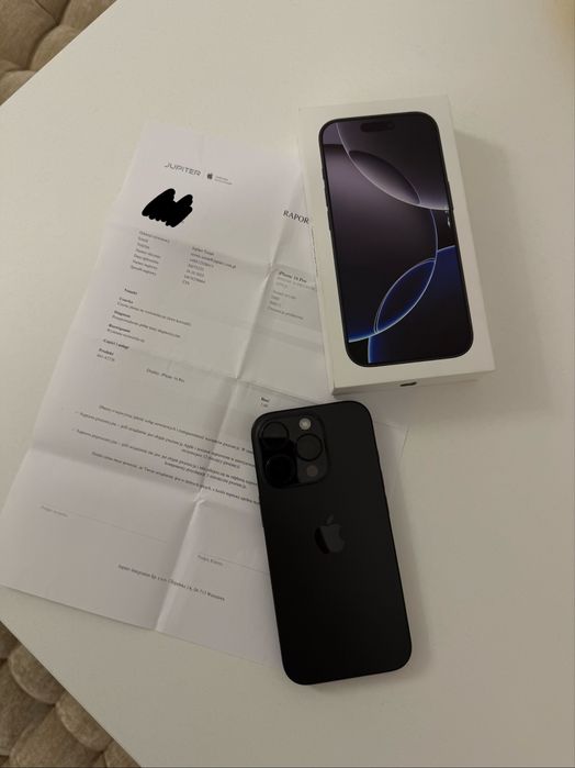 iPhone 16 Pro Black Titanium 128gb, super stan !