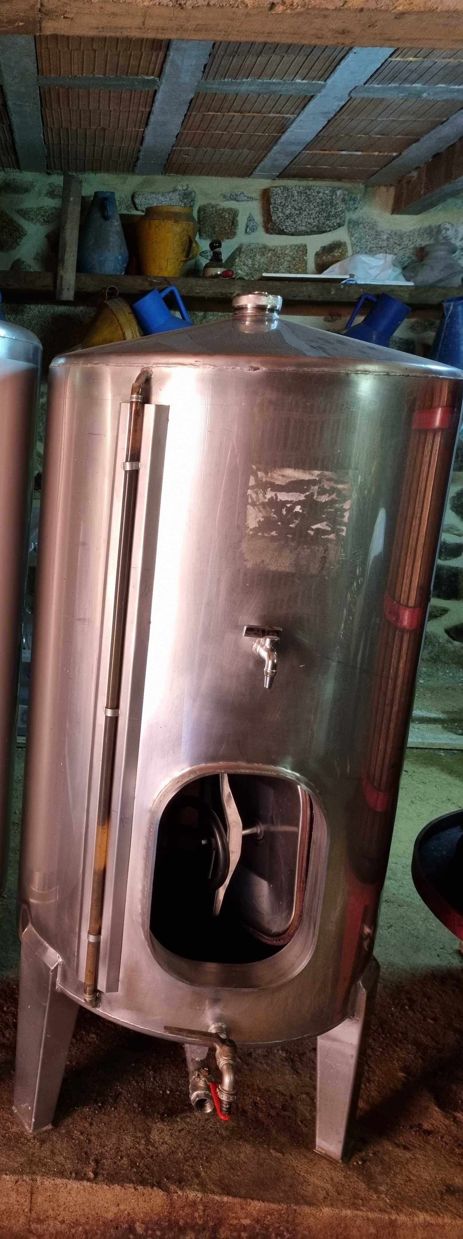 Cuba inox de 340 L