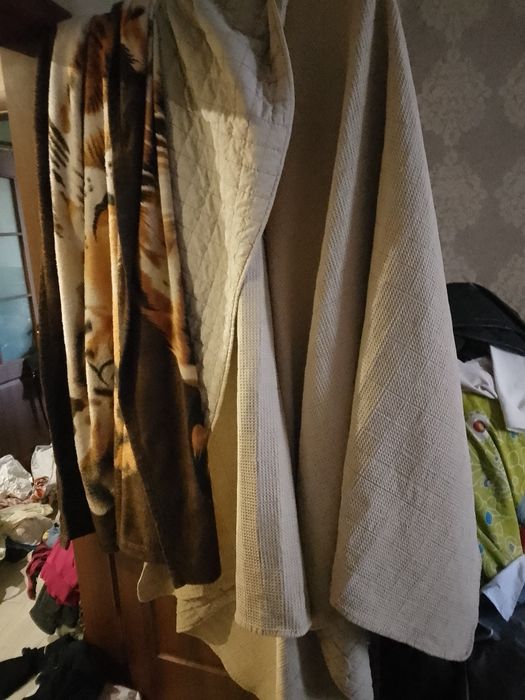 Продам покривала для дому