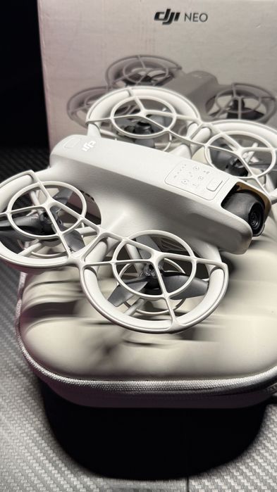 Dron DJI Neo jak nowy 2 baterie etui GW DJi care refresh