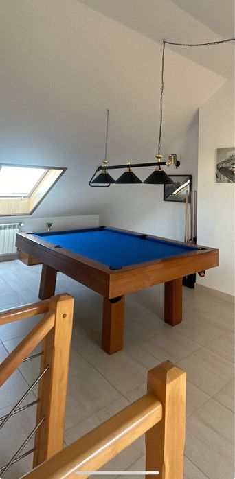 Mesa de bilhar moderna com extras