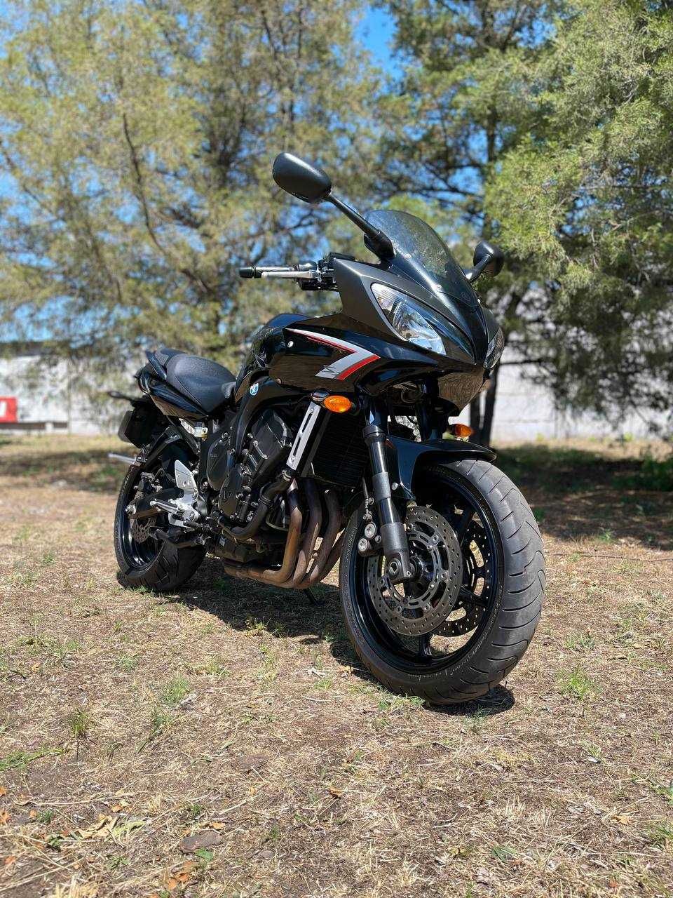 Мотоцикл Yamaha FZ6-S