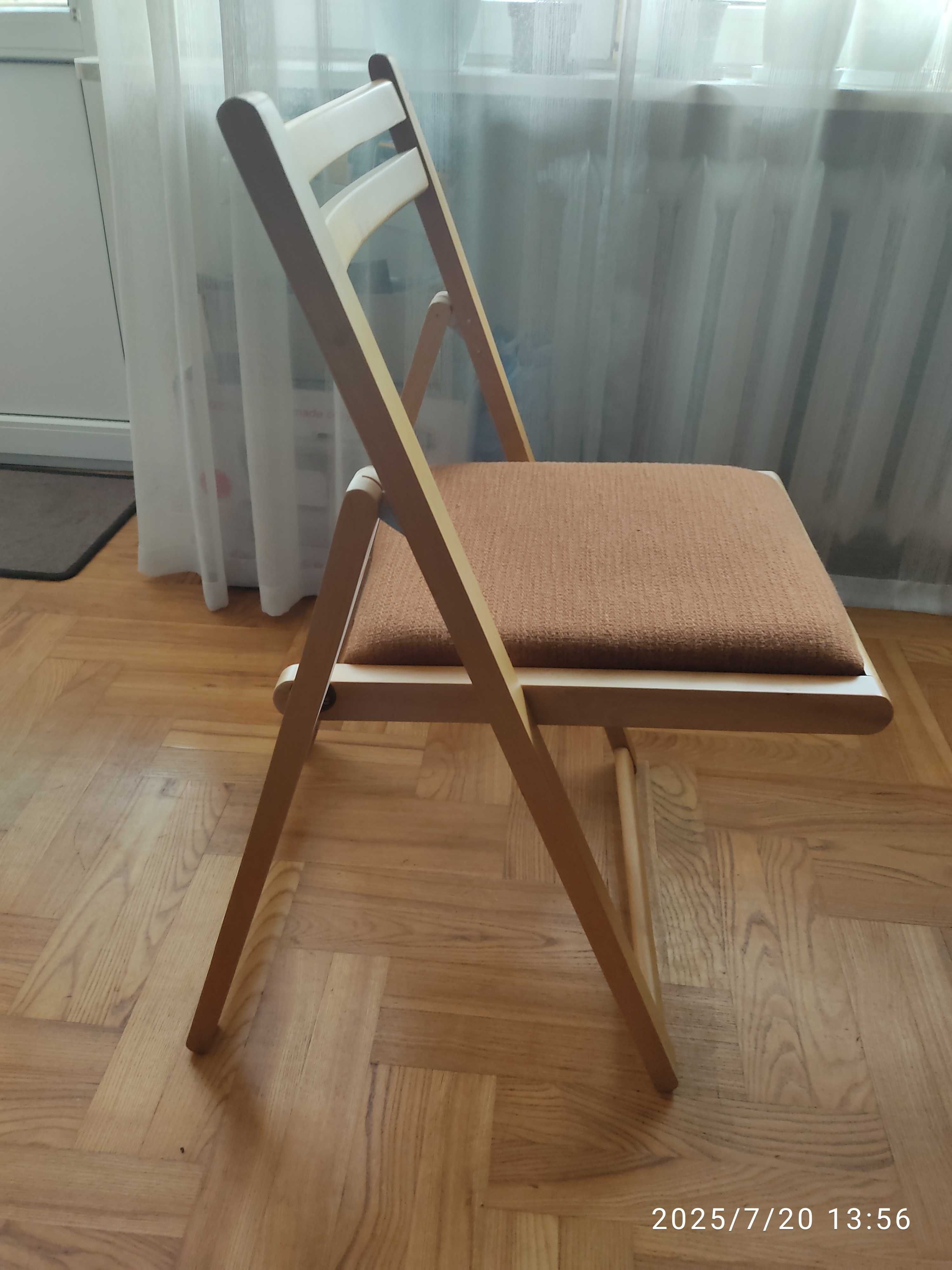 krzesła drewniane składane konferencyjne
