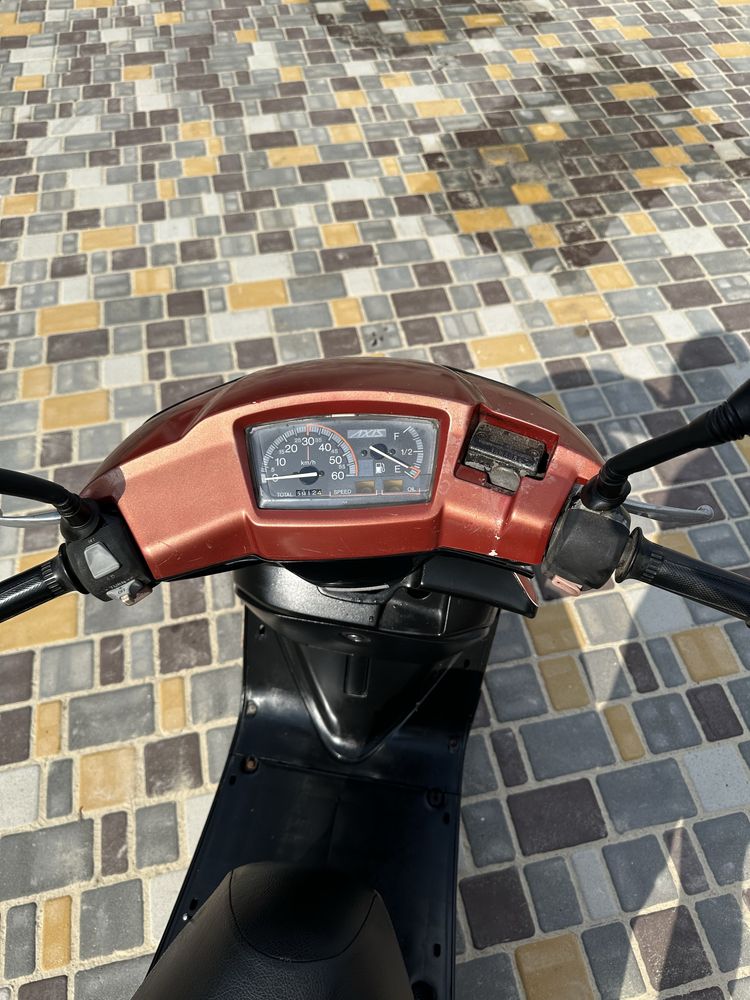 Моред Yamaha axis
