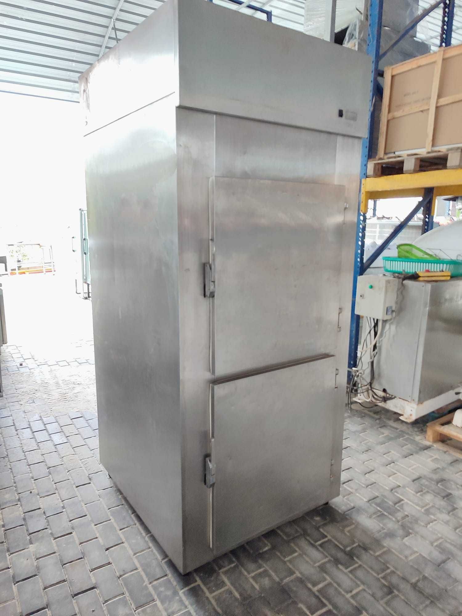 Armário refrigeração PADARIA - Tabuleiros 75x45 - USADA