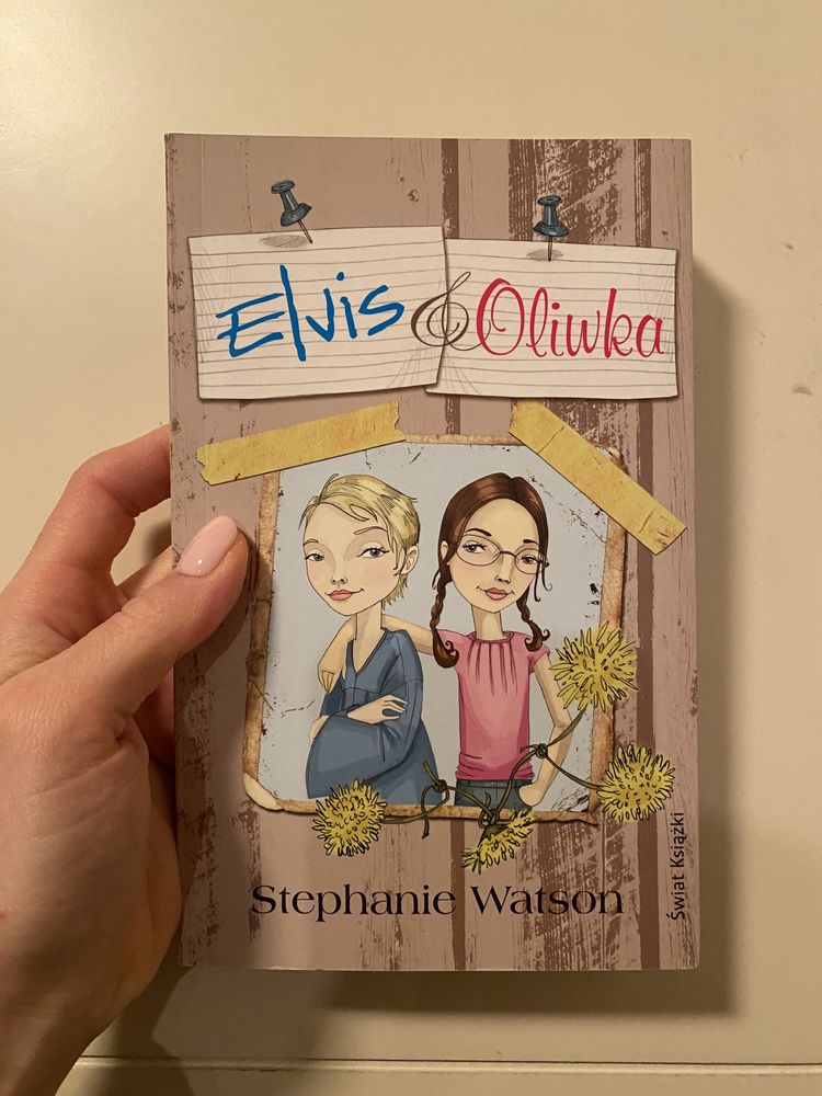 Elvis i Oliwka (Elvis & Oliwka), Stephanie Watson