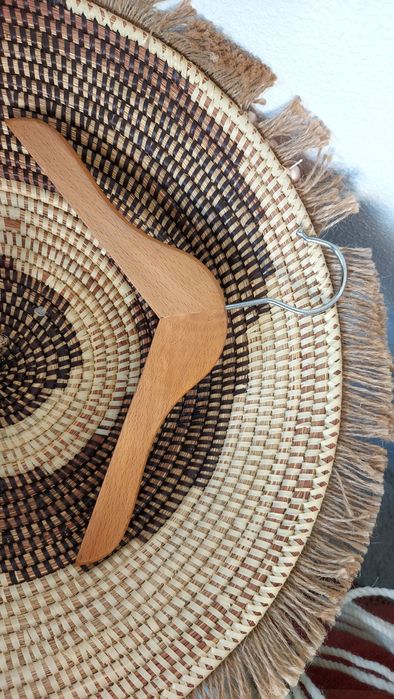 Cruzetas de madeira ideal para lojas de bebé e criança