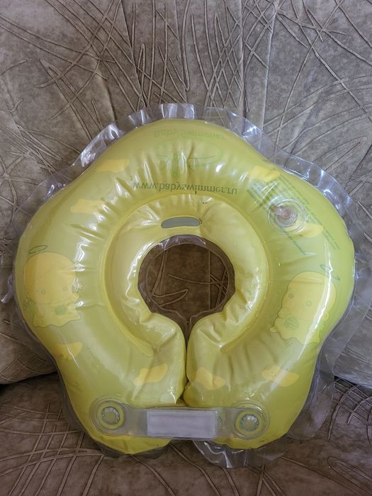Круг для плавання немовлят